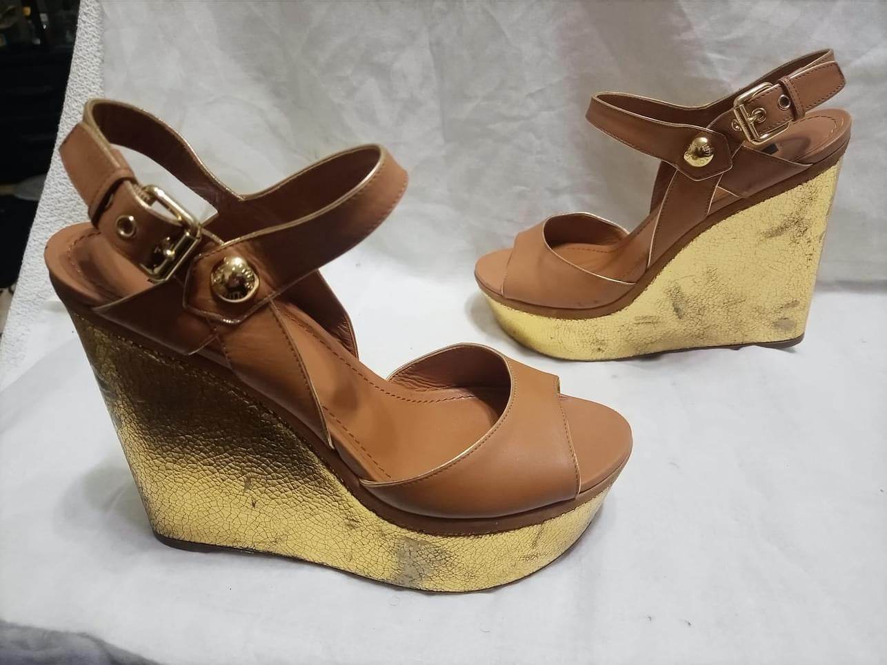 Louis Vuitton Wedge Sole Strap Sandals Shoes Leather 23Cm talla 40